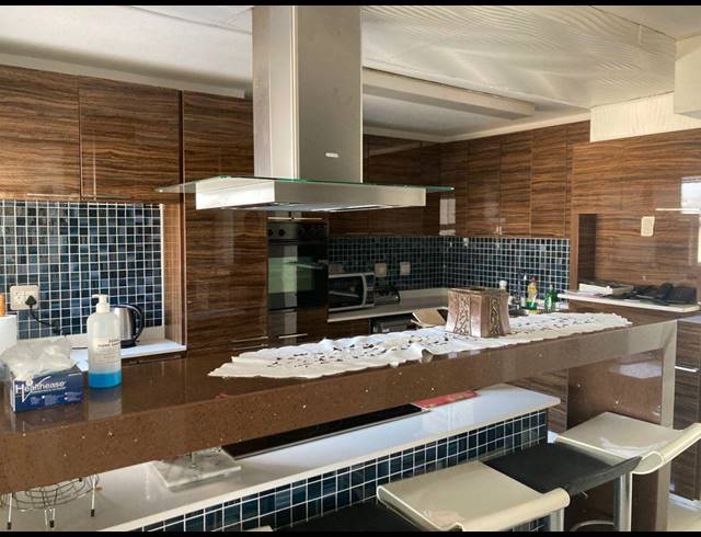 3 BEDROOM APARTMENT FOR SALE IN NORTH BEACH